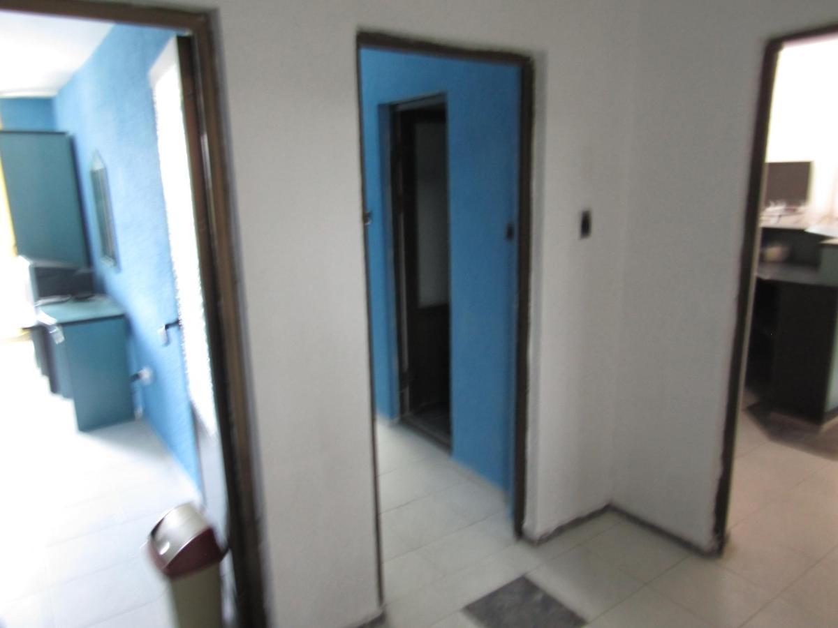 Hostel Papagal Варна Екстер'єр фото