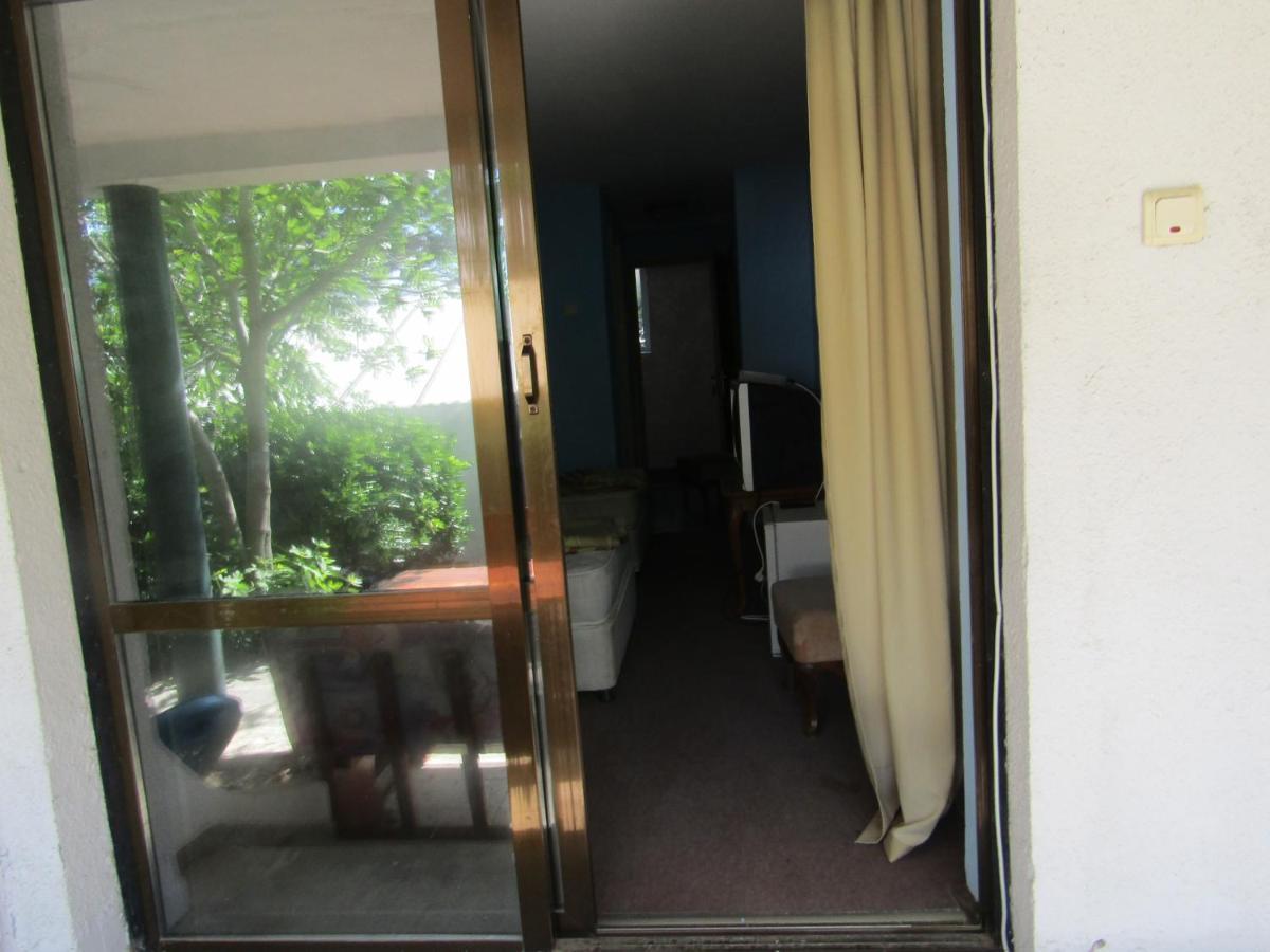 Hostel Papagal Варна Екстер'єр фото